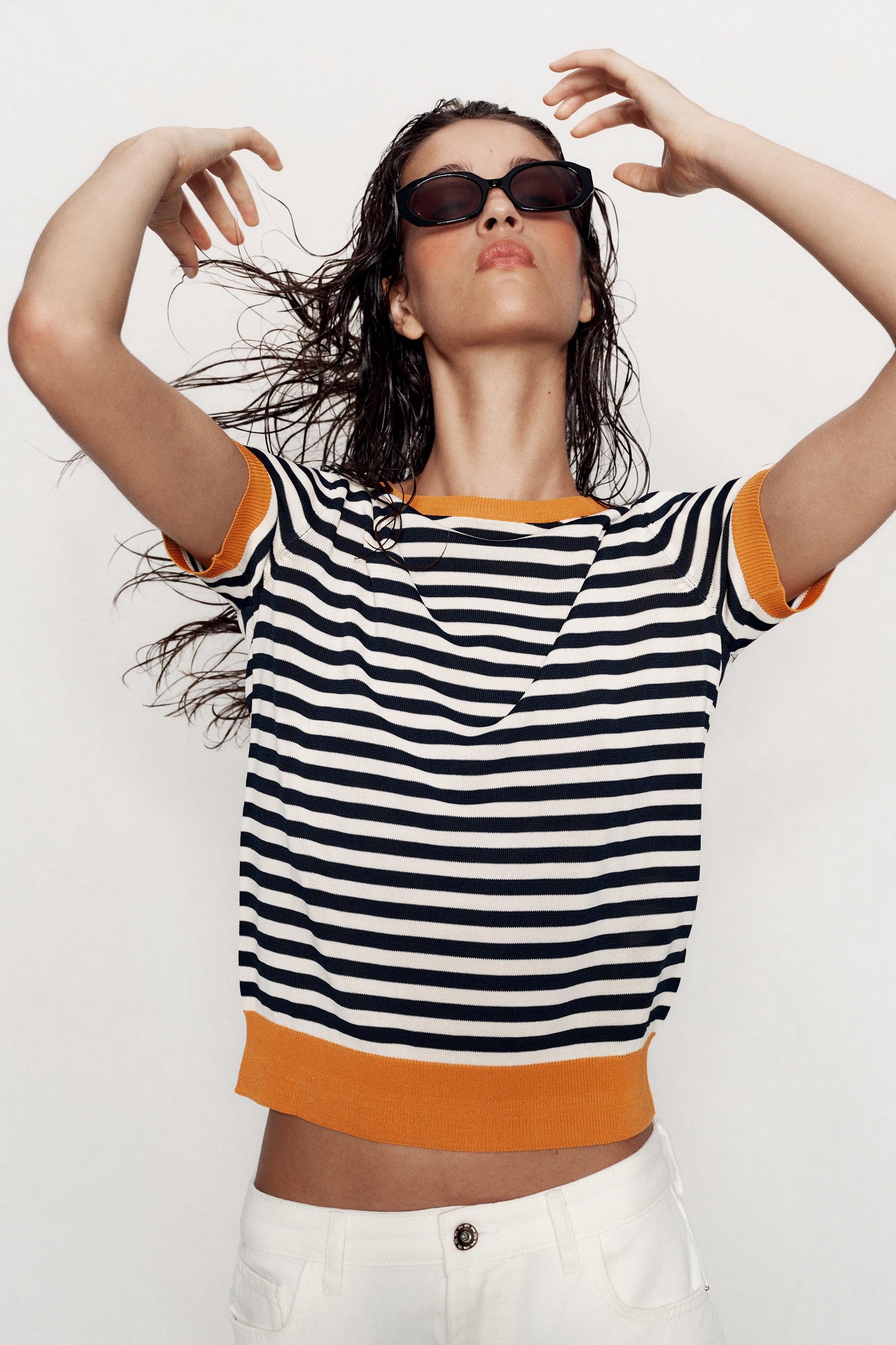 STRIPED KNIT TOP